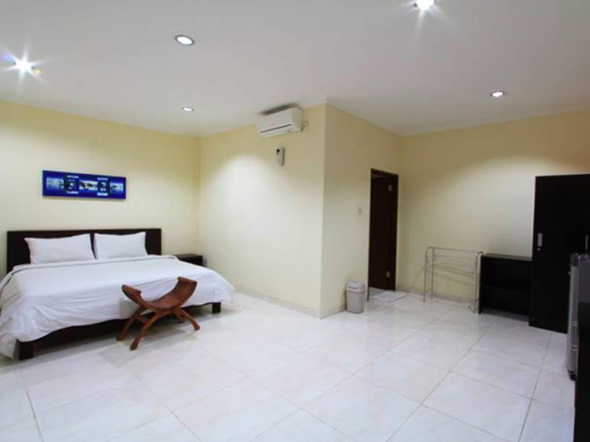 Surya Inn Kuta Lombok Eksteriør billede