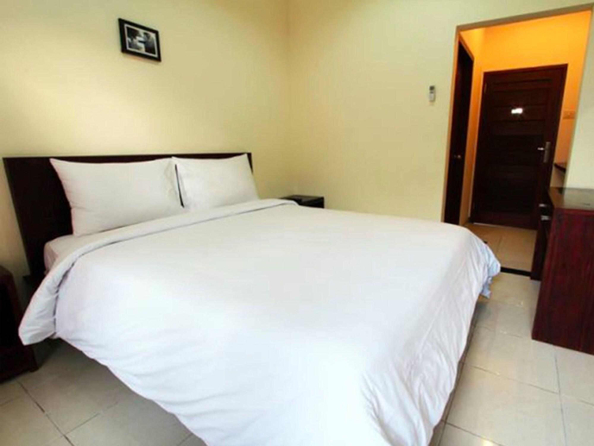 Surya Inn Kuta Lombok Eksteriør billede