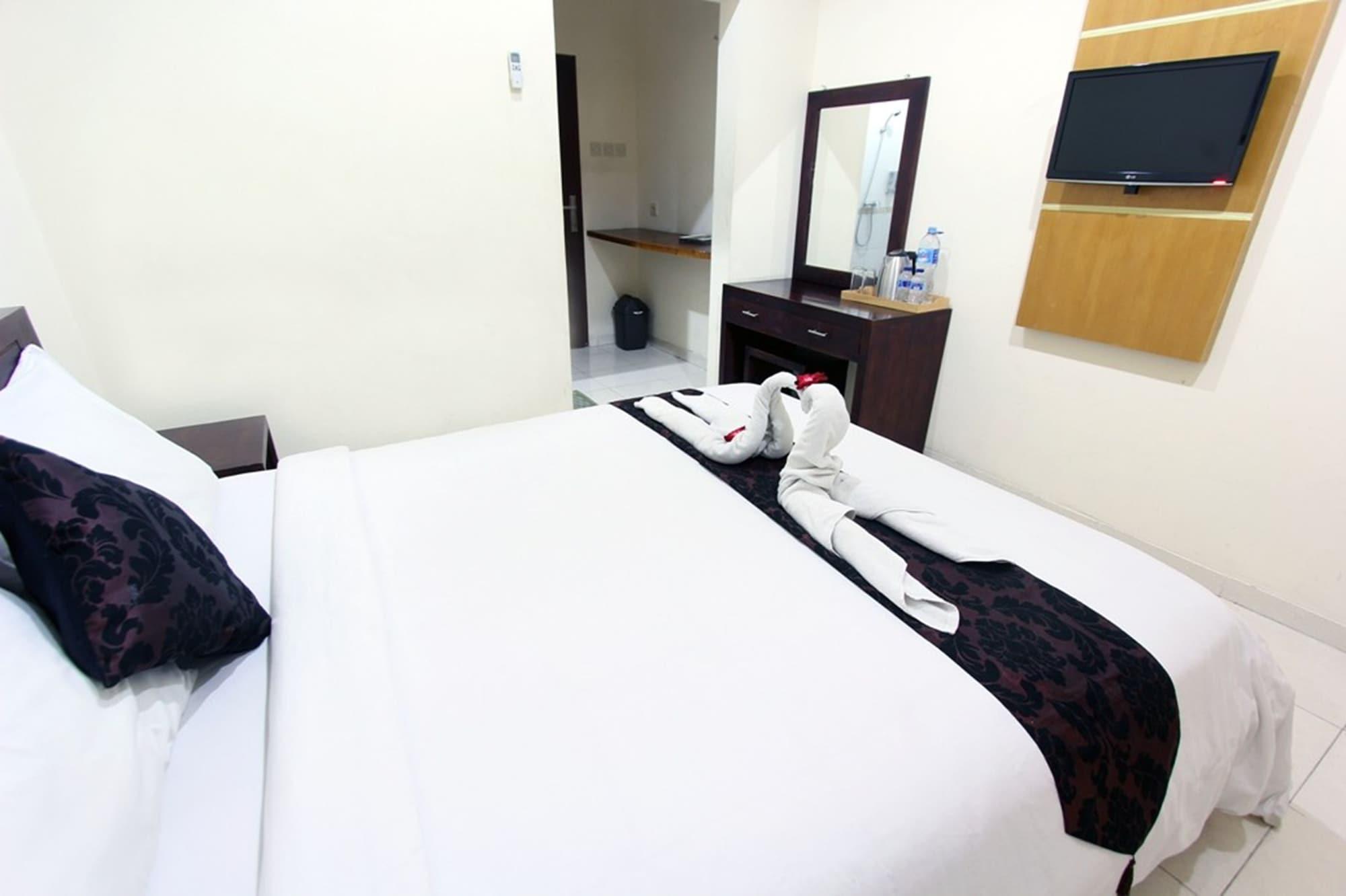Surya Inn Kuta Lombok Eksteriør billede