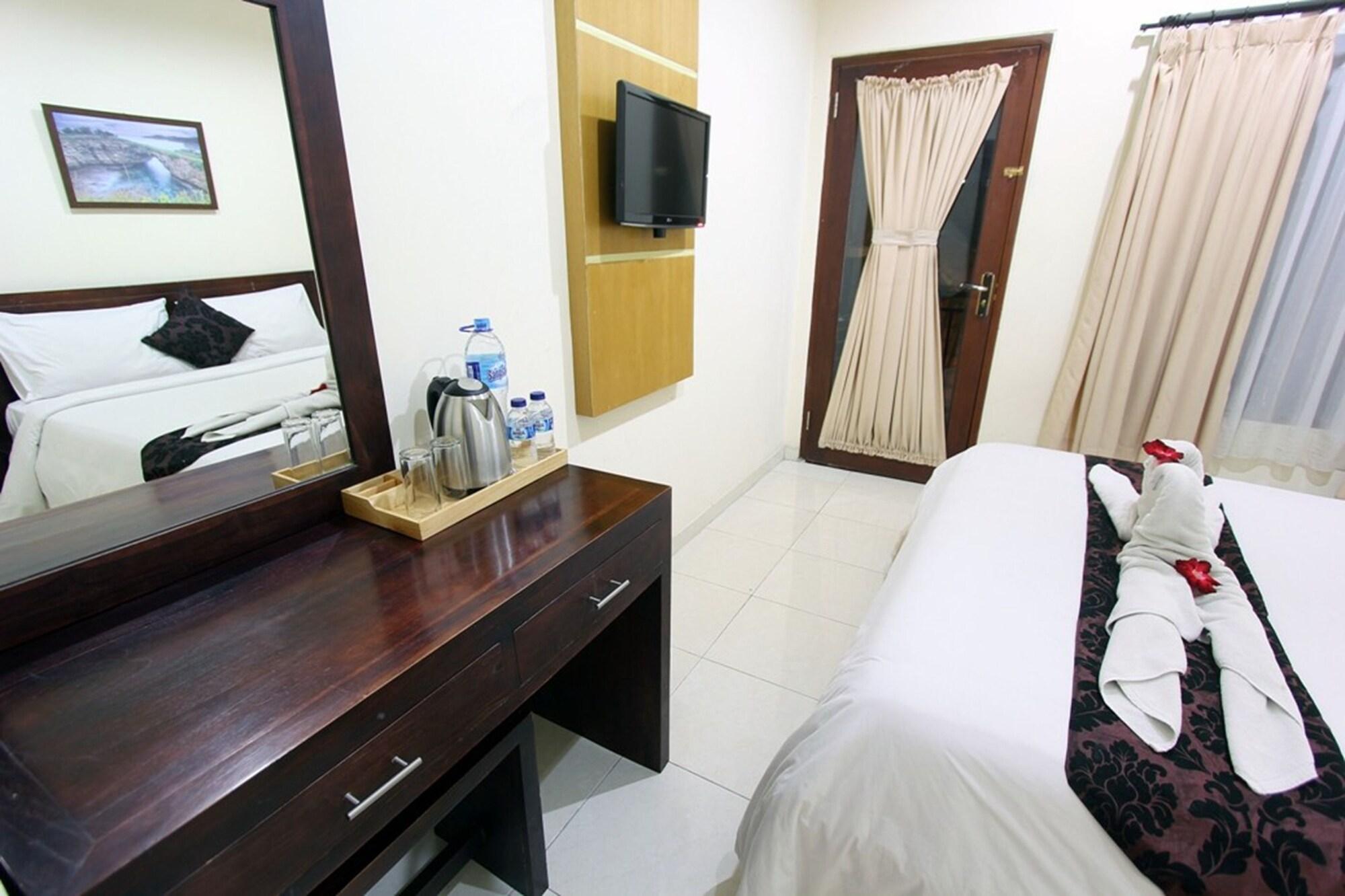 Surya Inn Kuta Lombok Eksteriør billede