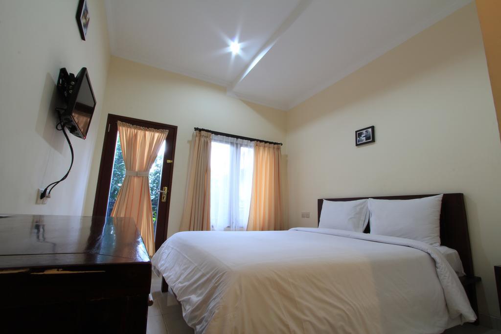 Surya Inn Kuta Lombok Eksteriør billede
